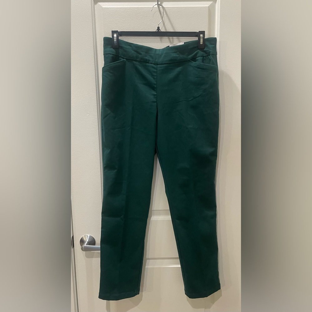 NEW…Croft & Barrow Mid Rise Pull On Straight-Leg Pants - Picture 2 of 5